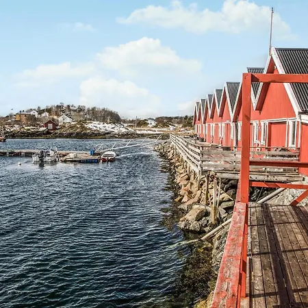 Amazing Home In Knarrlagsund With Wifi